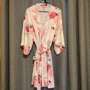 Icing Silk Robe